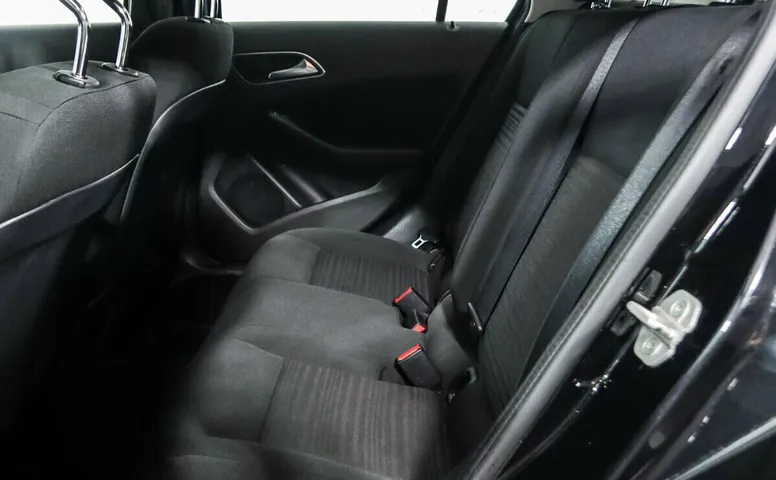Mercedes-Benz A-Класс 180 III (W176) Рестайлинг