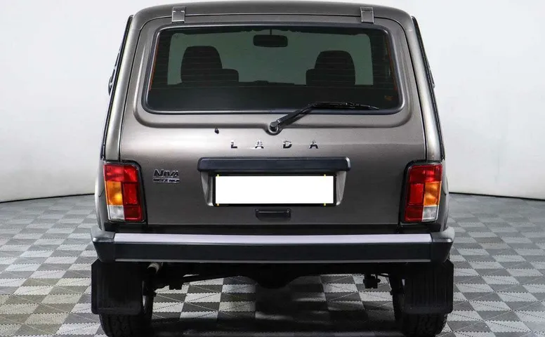 Lada (ваз) 2121 (4x4) мкпп 2021 с пробегом 16 049 км
