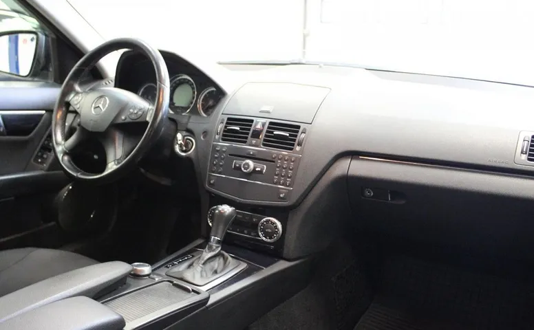 Mercedes-Benz C-klasse, III (W204) 220