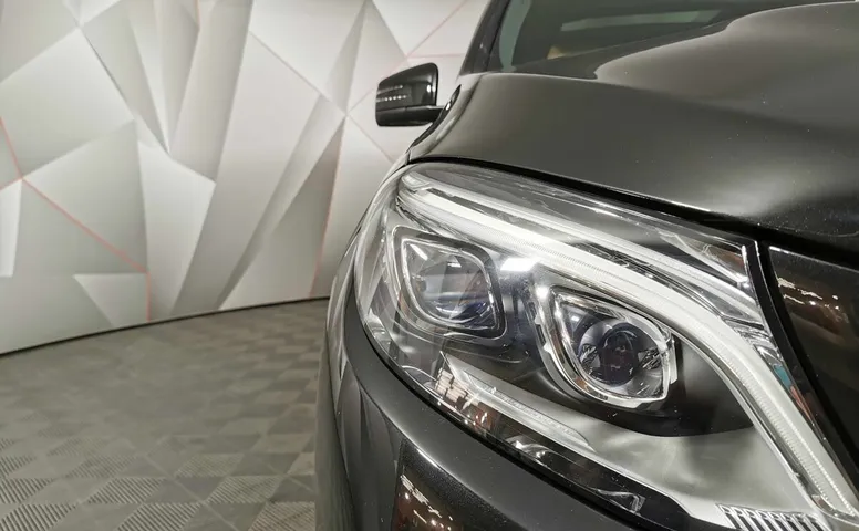 Mercedes-Benz GLE 350 d 4MATIC 9G-TRONIC (249 л.с.) Особая серия Черный
