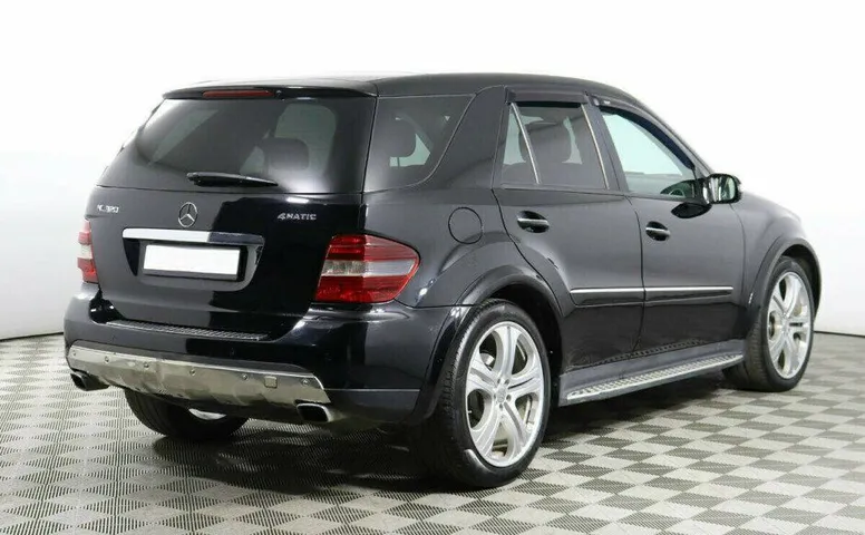 Mercedes-Benz M-Класс 3.0 Автомат