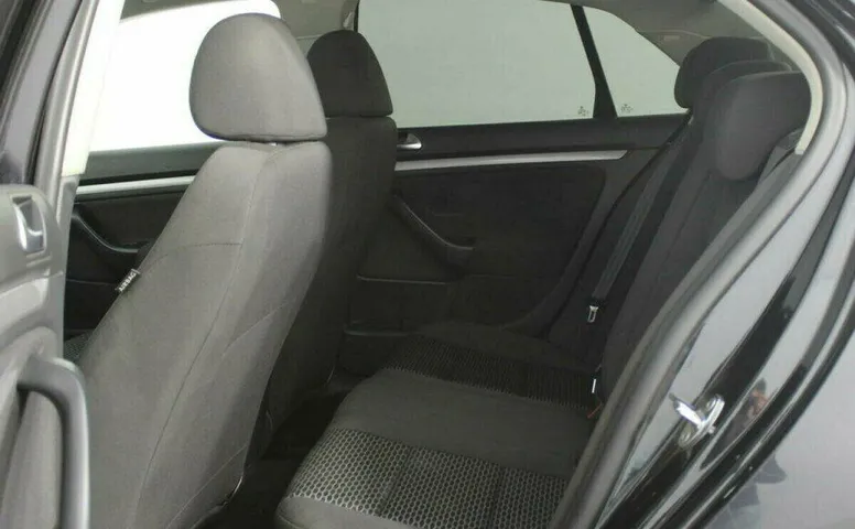 Volkswagen Jetta 1.6 Робот