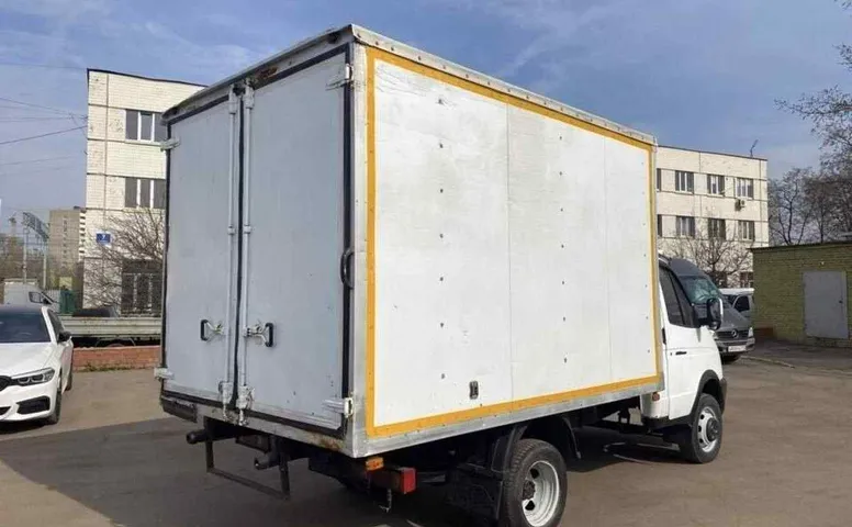 ГАЗ 3302