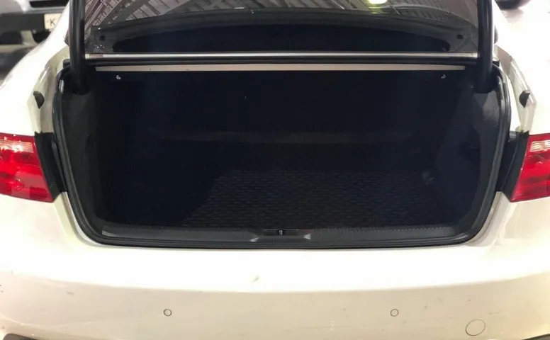 Audi A5 I (8T)