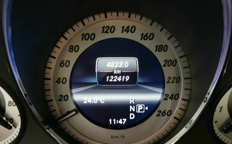 Mercedes-Benz GLK GLK 300 7G-Tronic 4MATIC (231 л.с.) Черный