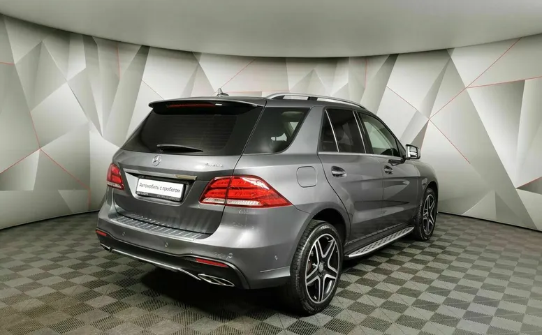 Mercedes-Benz GLE 300 4MATIC 7G-TRONIC Plus (249 л.с.) Серый