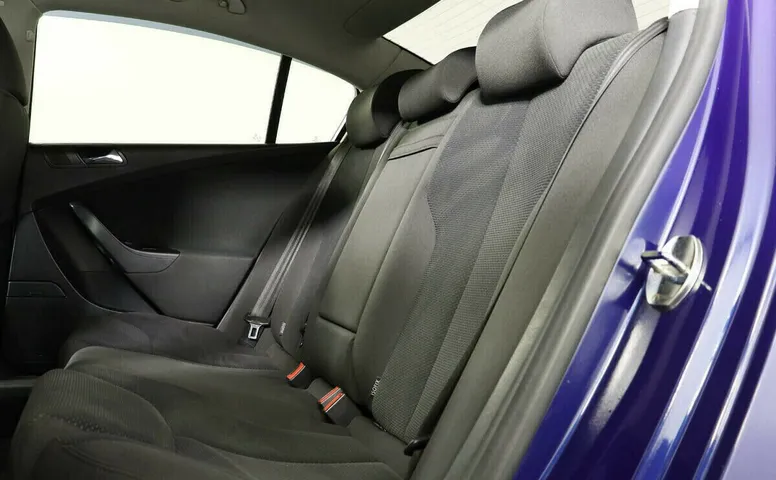 Volkswagen Passat B6