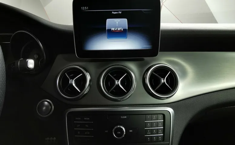 Mercedes-Benz GLA 250 7G-DCT 4MATIC (211 л.с.) Особая серия Черный