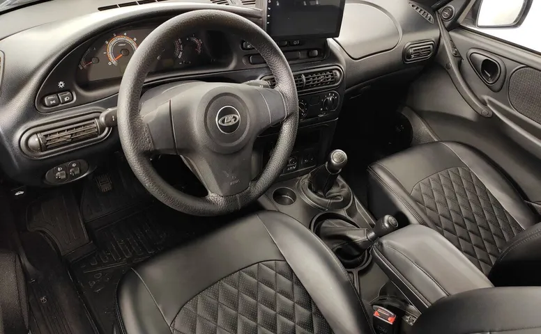  Lada (ВАЗ) Niva I Рестайлинг (Travel)