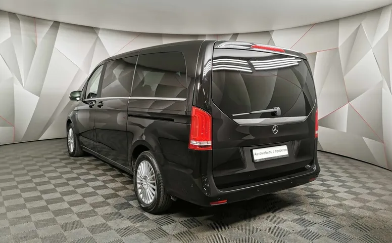 Mercedes-Benz V-Класс V 250 d 4MATIC AVANTGARDE Черный