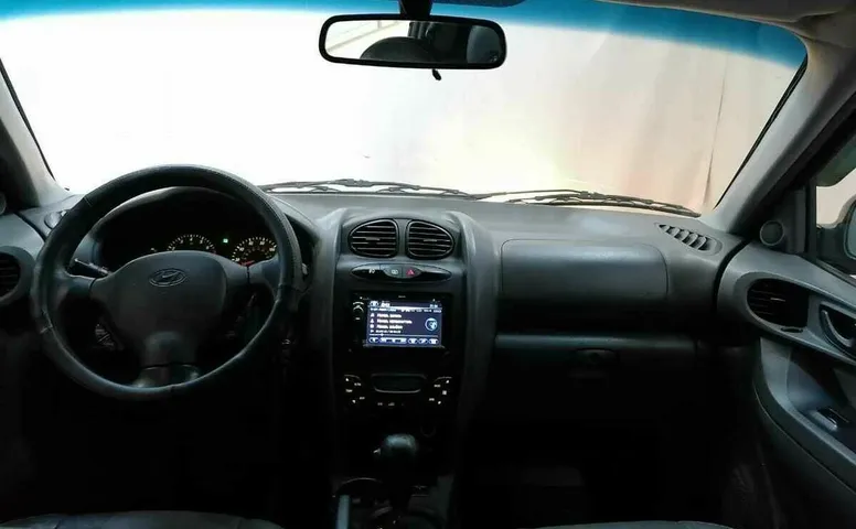 Hyundai SANTA_FE 2.7 AT (173 л.с.)