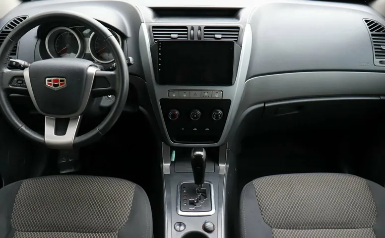 Geely Emgrand X7 I