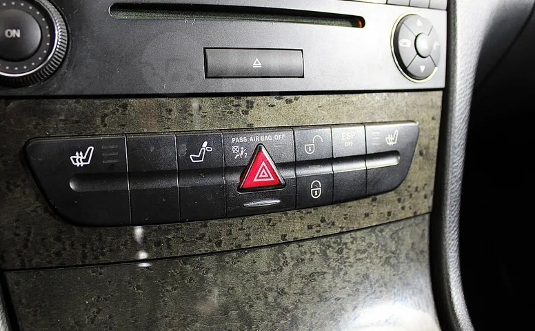 Mercedes-Benz E-Class, 3 поколение