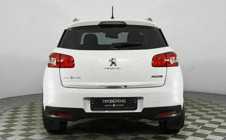 Peugeot 4008