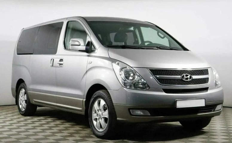 Hyundai Grand Starex 2.5 Автомат