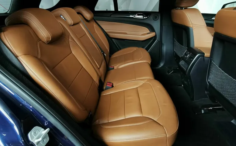 Mercedes-Benz GLE 300 4MATIC 7G-TRONIC Plus (249 л.с.) Особая серия Синий