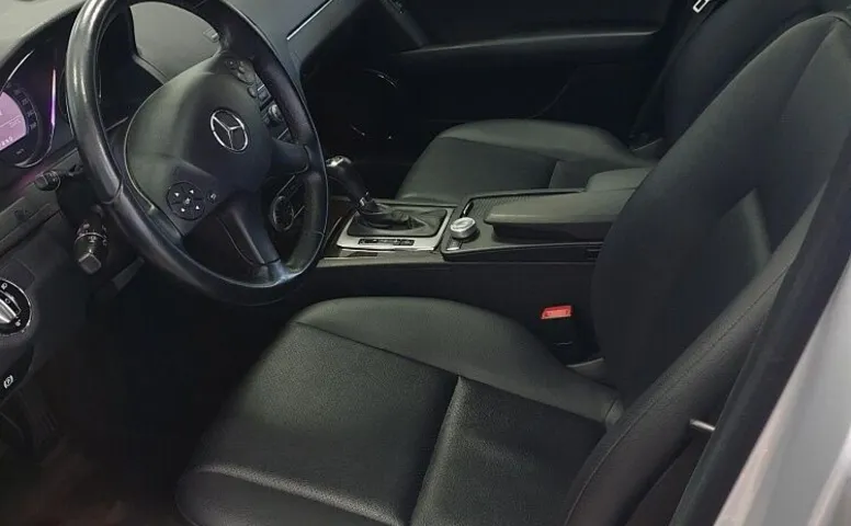 Mercedes-Benz C-klasse 250 III(W204)