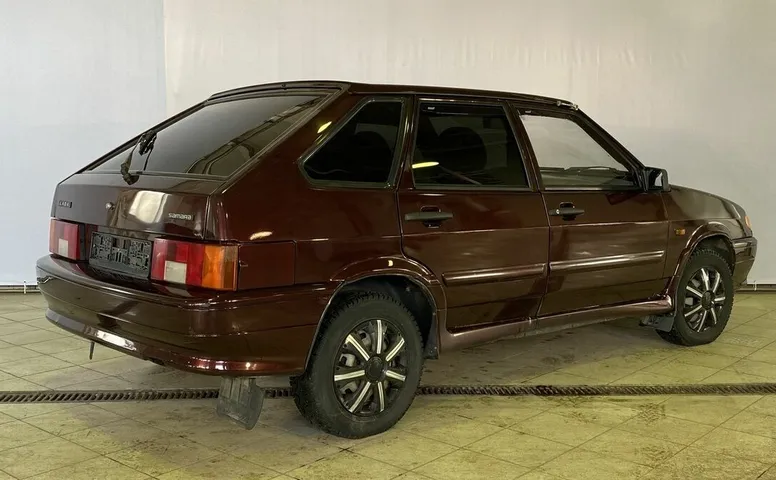 LADA (ВАЗ) 2114 1.6 MT (81 л.с.)
